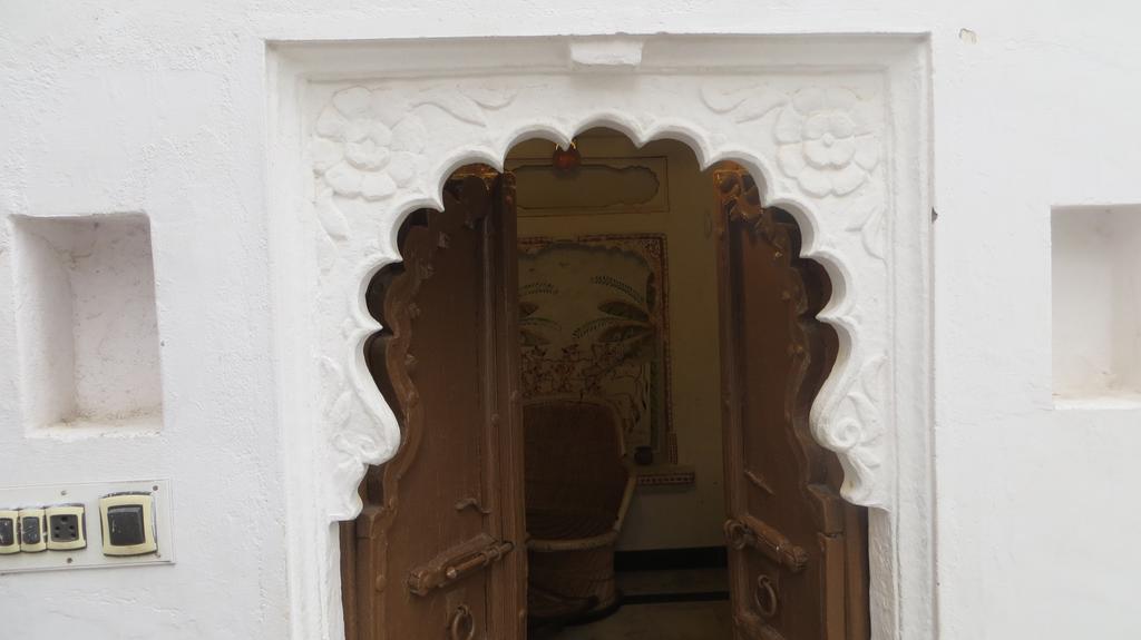 Udai Haveli Guest House Udaipur Exterior photo