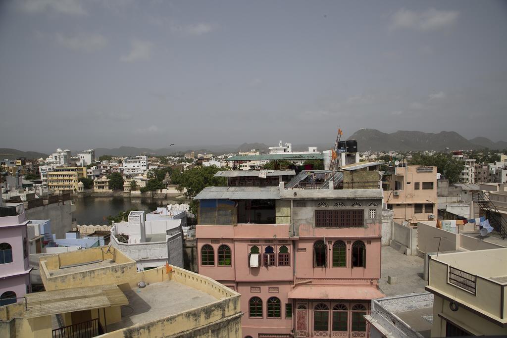 Udai Haveli Guest House Udaipur Exterior photo